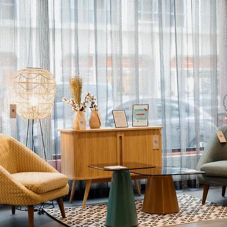 Hotel Ibis Styles Centre Grand Place 3*