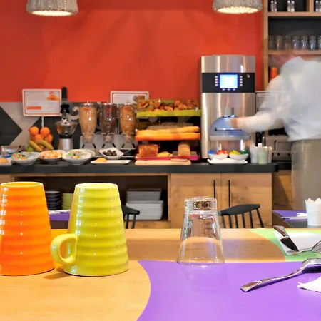 Hotel Ibis Styles Centre Grand Place 3*