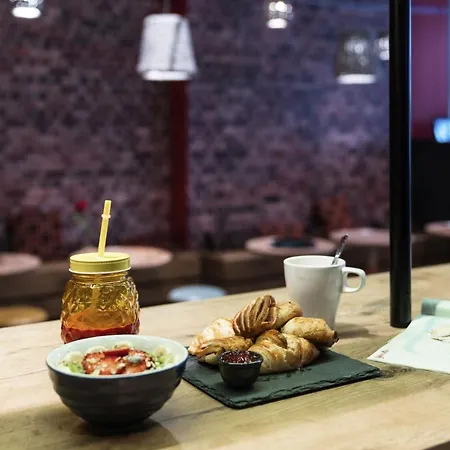 Ibis Styles Centre Grand Place Otel 3*