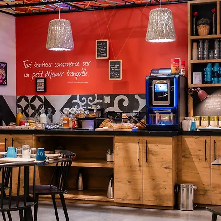 Ibis Styles Centre Grand Place Lila