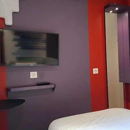 Ibis Styles Centre Grand Place 3* Lila