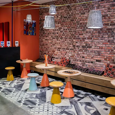 Ibis Styles Centre Grand Place Лилль