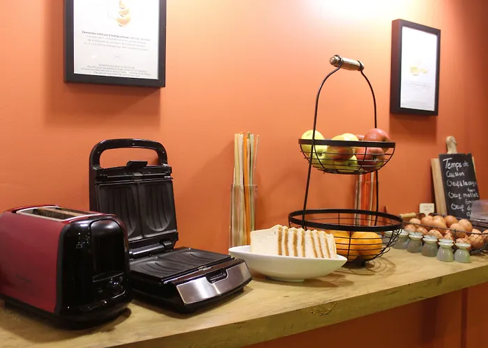 里尔中心大广场宜必思尚品酒店 酒店 里尔