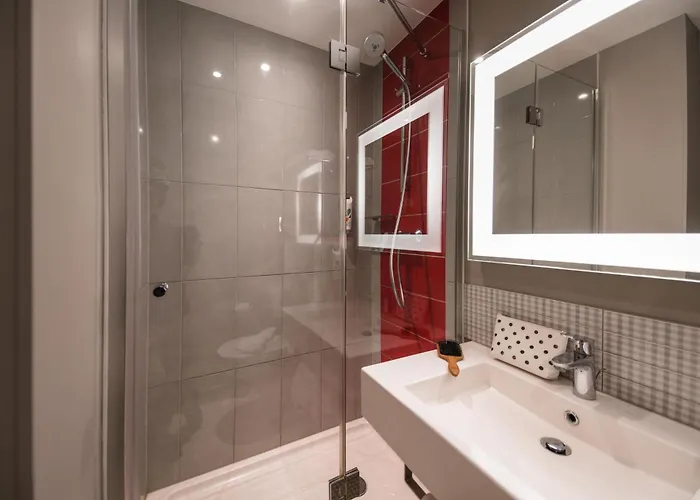 Ibis Styles Centre Grand Place Hotel 3*